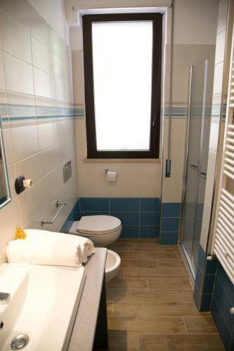 Bagno Appartamenti Letojanni Casa Putti Marrone