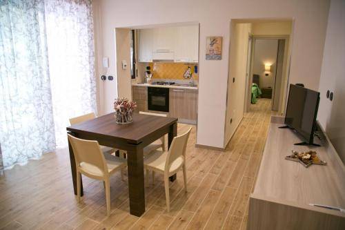 Zona giorno Appartamenti Letojanni Casa Putti Marrone